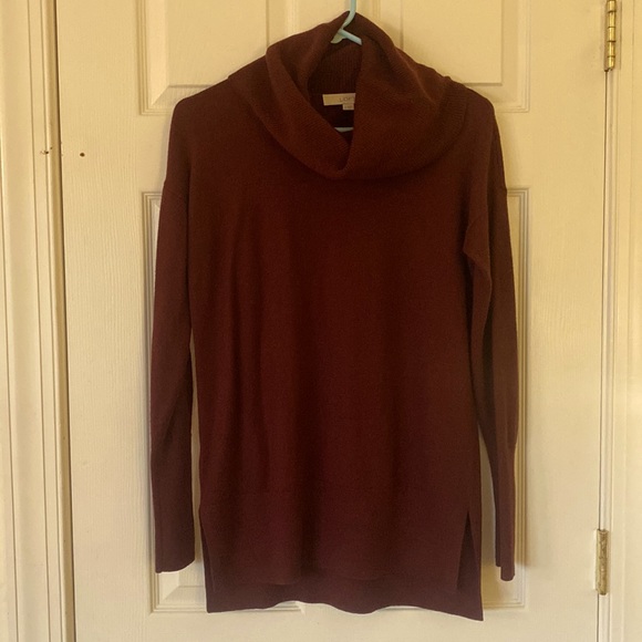 LOFT Long Sleeve Lightweight Maroon Red Cowl Neck Sweater - Size S - Picture 1 of 3